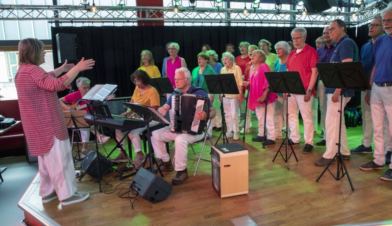 Zanggroep Rhythm & Friends